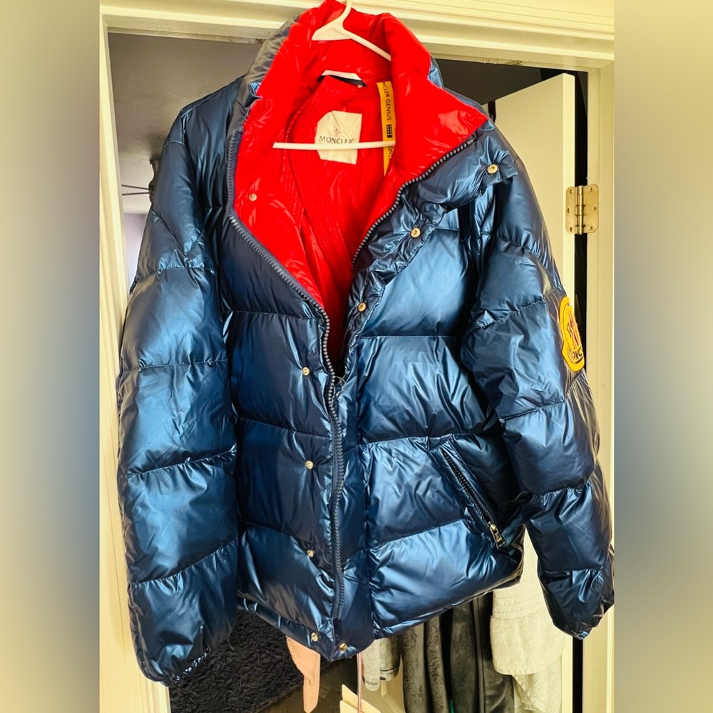 NEW NWT Gorgeous Authentic Blue Moncler!